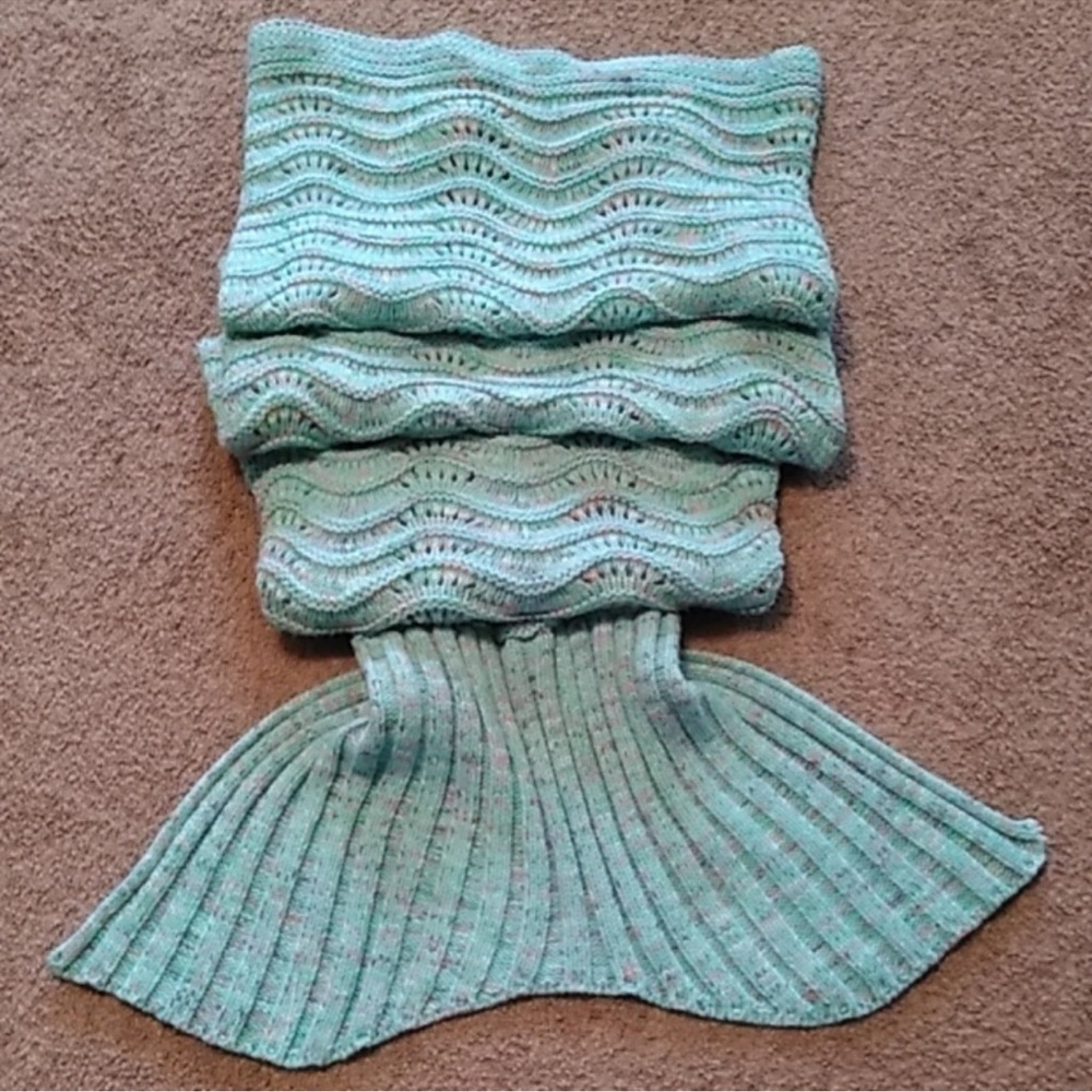 Crochet Mermaid Tail Blanket